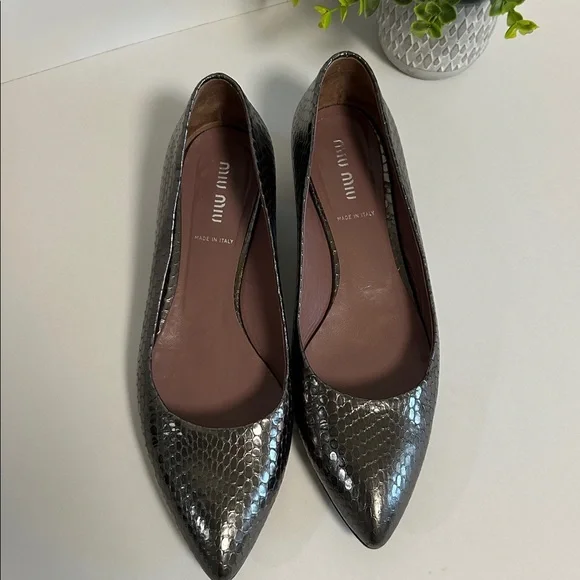 Miu Miu Metallic Snakeskin Women's Flats - Picture 5 of 14